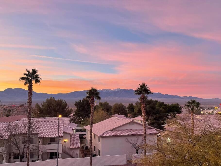 Spectacular Mountain Views At Hawk Ridge Apartment Mesquite Exterior photo