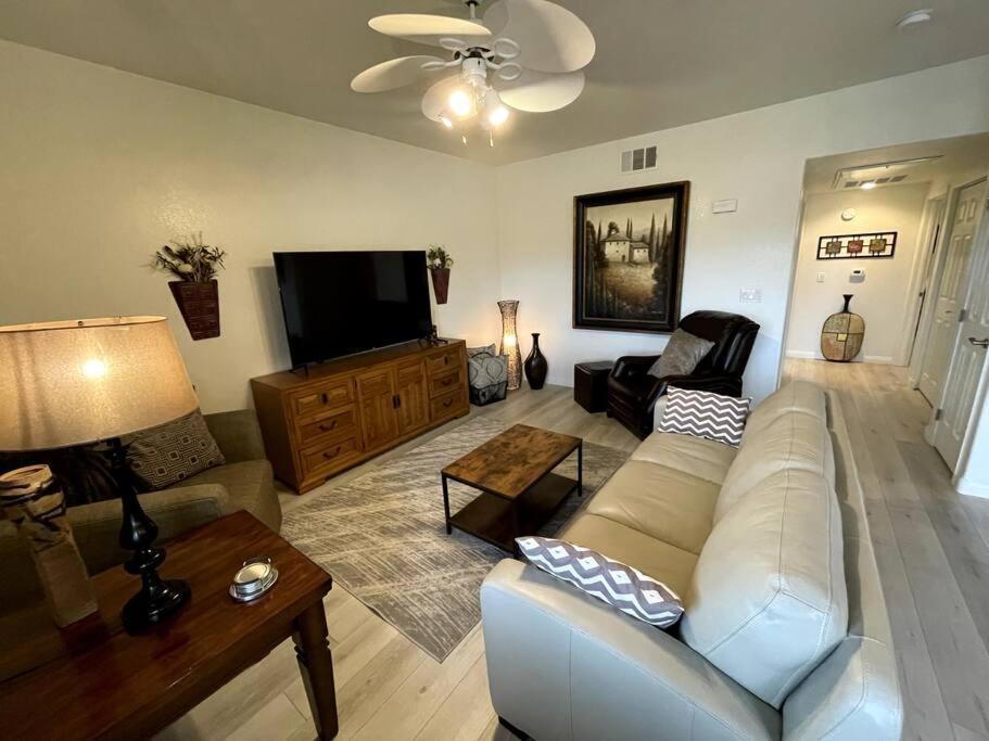 Spectacular Mountain Views At Hawk Ridge Apartment Mesquite Exterior photo